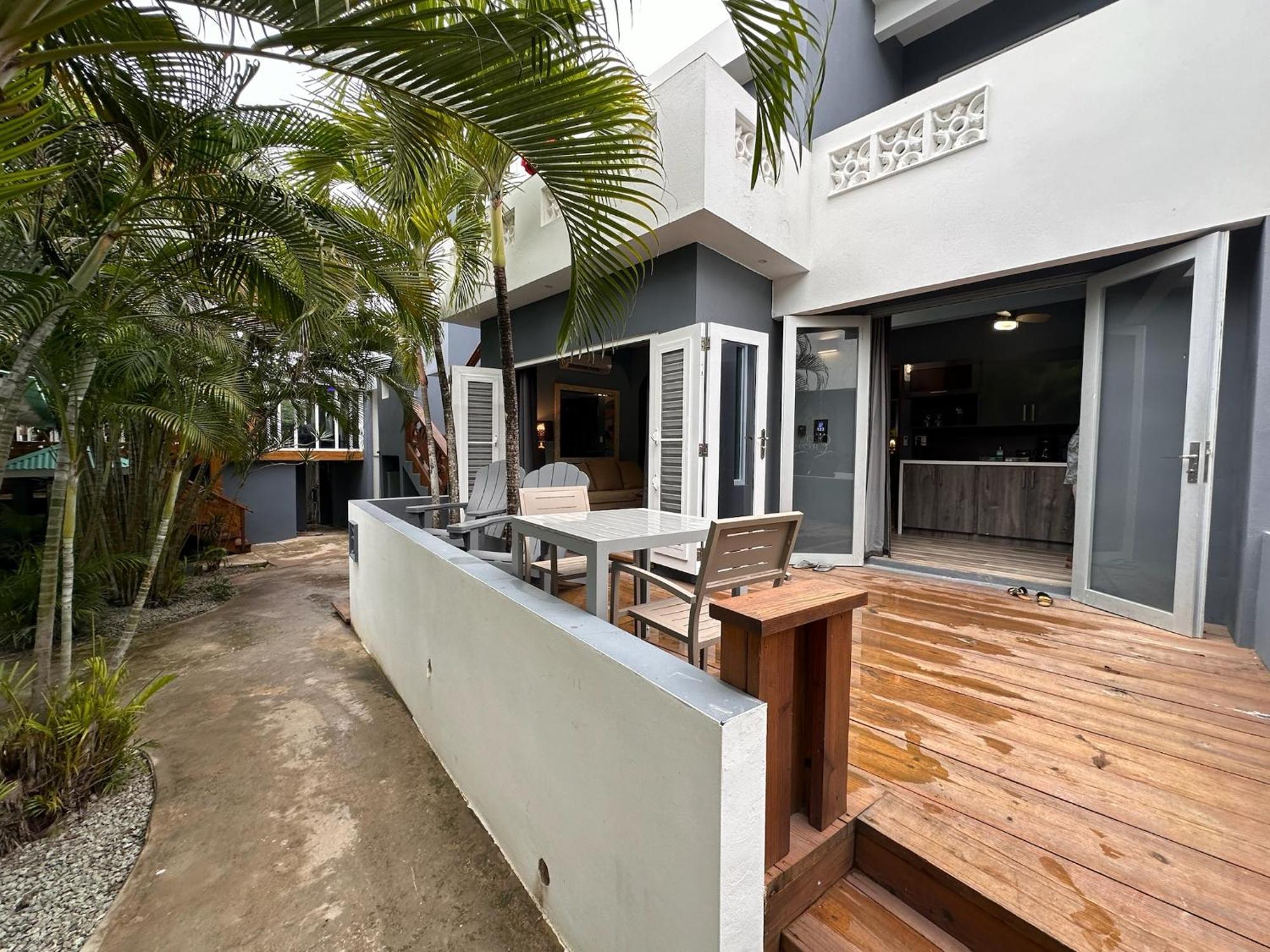 Old Crow Hotel And Suites Vieques Luaran gambar